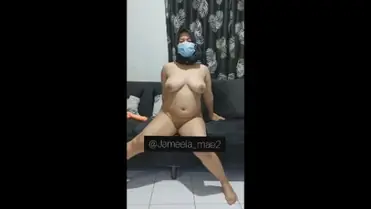 Bokep Hijab Jameela Ngocok Liar Sampai Squirt Banjir