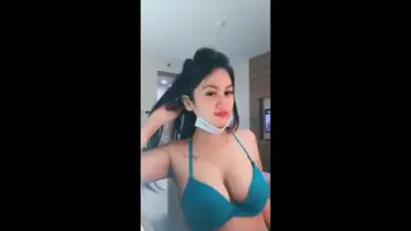Pamer Full Body Cewek Toge Montok Live Viral Lumer WOT